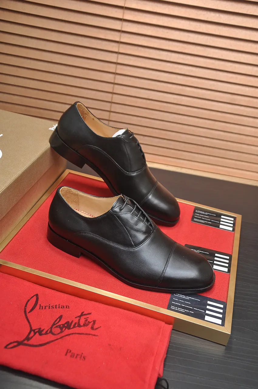 Men's shoes 💰620💶 [Chrstian Loubotin] Red-soled shoes 💋Original mold opening, the highest version on the market, purely handmade ➕Imported cowhide uppers, first-layer water-dyed cowhide lining! Original EU high-gloss outsole. 38 to 45 (45 customized)